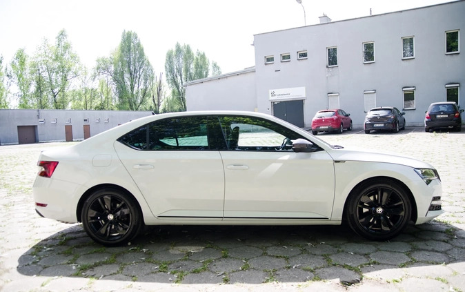 Skoda Superb cena 108499 przebieg: 129000, rok produkcji 2019 z Karlino małe 407